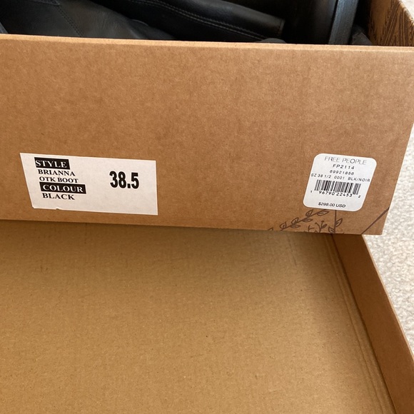 Free People Over-the-knee Leather Boots (Made in Spain) - Picture 11 of 12